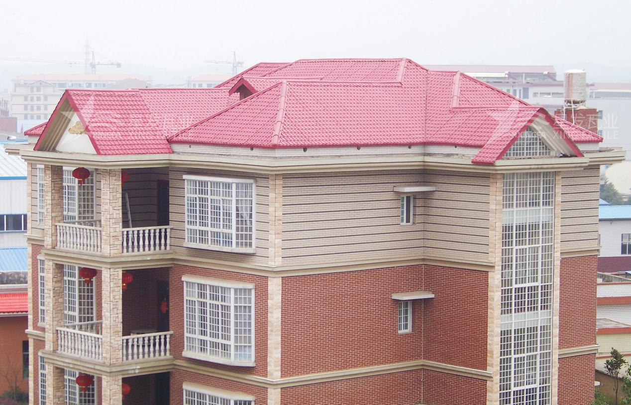 農村自建房屋面瓦首選，樹(shù)脂瓦讓您屋面蓬蓽生輝