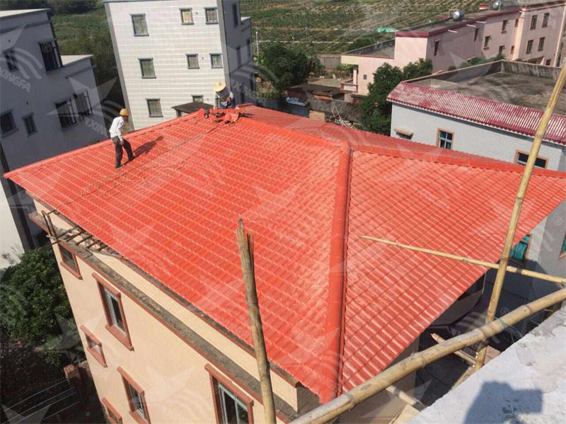 探秘農村自建房建房利器！樹(shù)脂瓦多少錢(qián)一平，合成樹(shù)脂瓦價(jià)格揭秘！